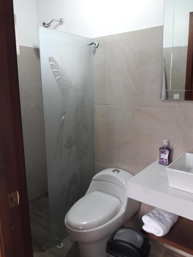Quinta La Gardenia Hotell Puembo Eksteriør bilde